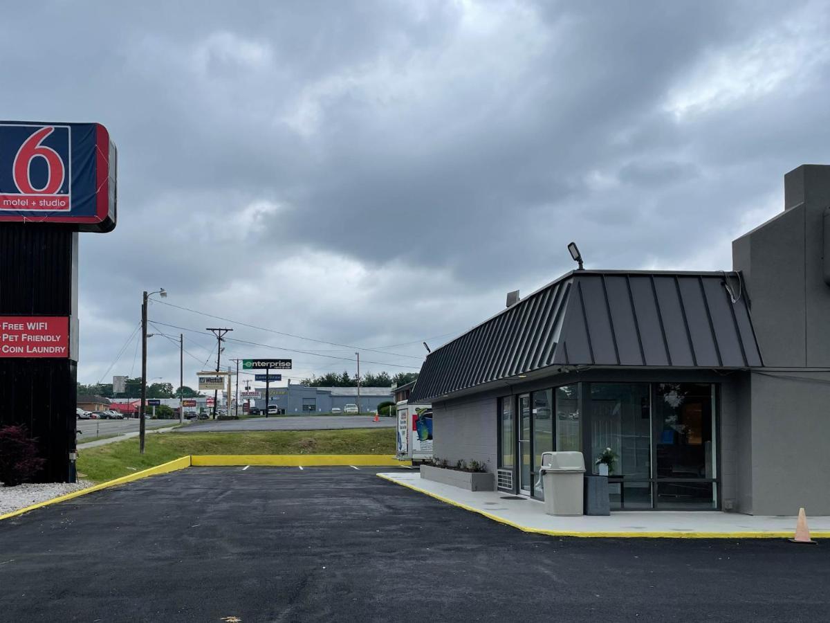 Suites Wytheville Va Экстерьер фото